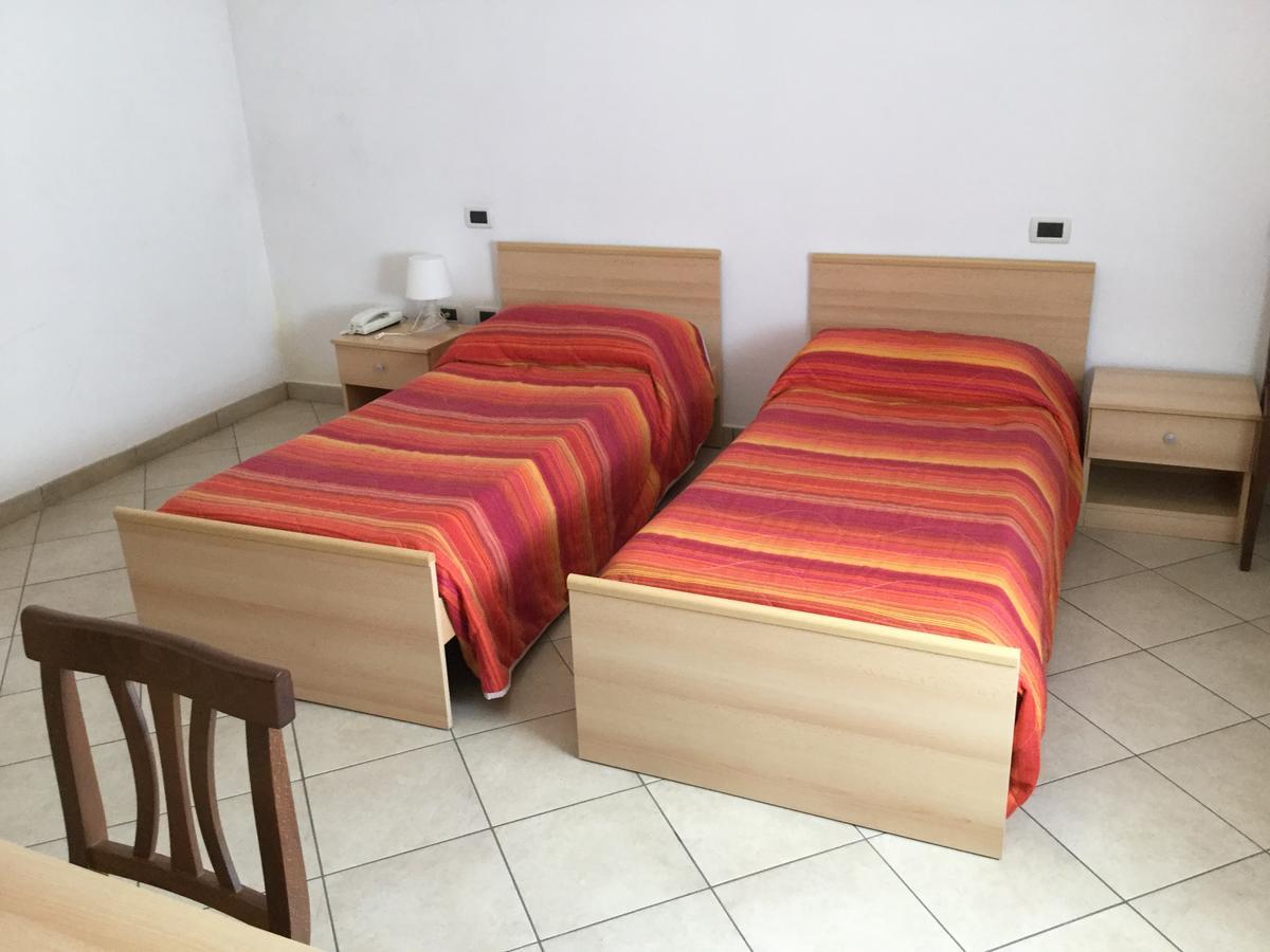 Albergo Adige Boara Pisani Екстер'єр фото
